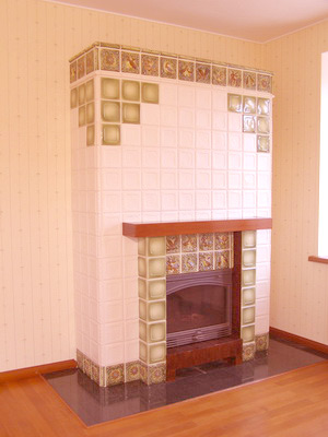Как самому облицевать печь или камин керамической плиткой.